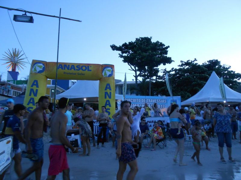 Anasol patrocina a 9ª edição da maior prova de natação noturna do mundo