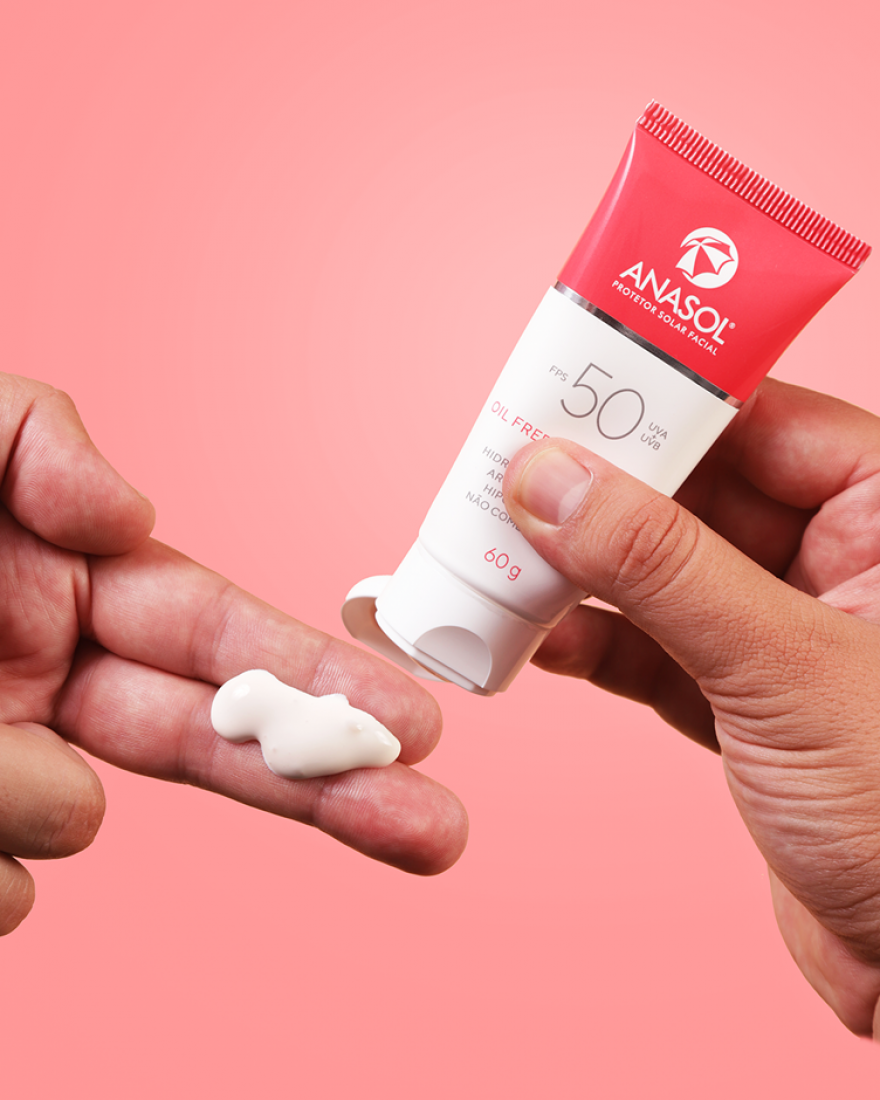 Como usar base e protetor solar juntos