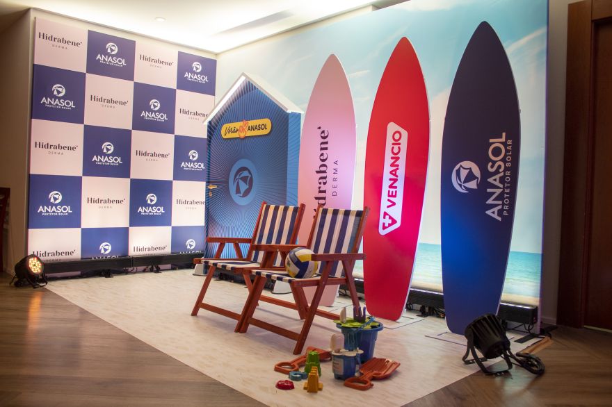 Dahuer e Drogarias Venancio: uma parceria que celebra o cuidado com a pele