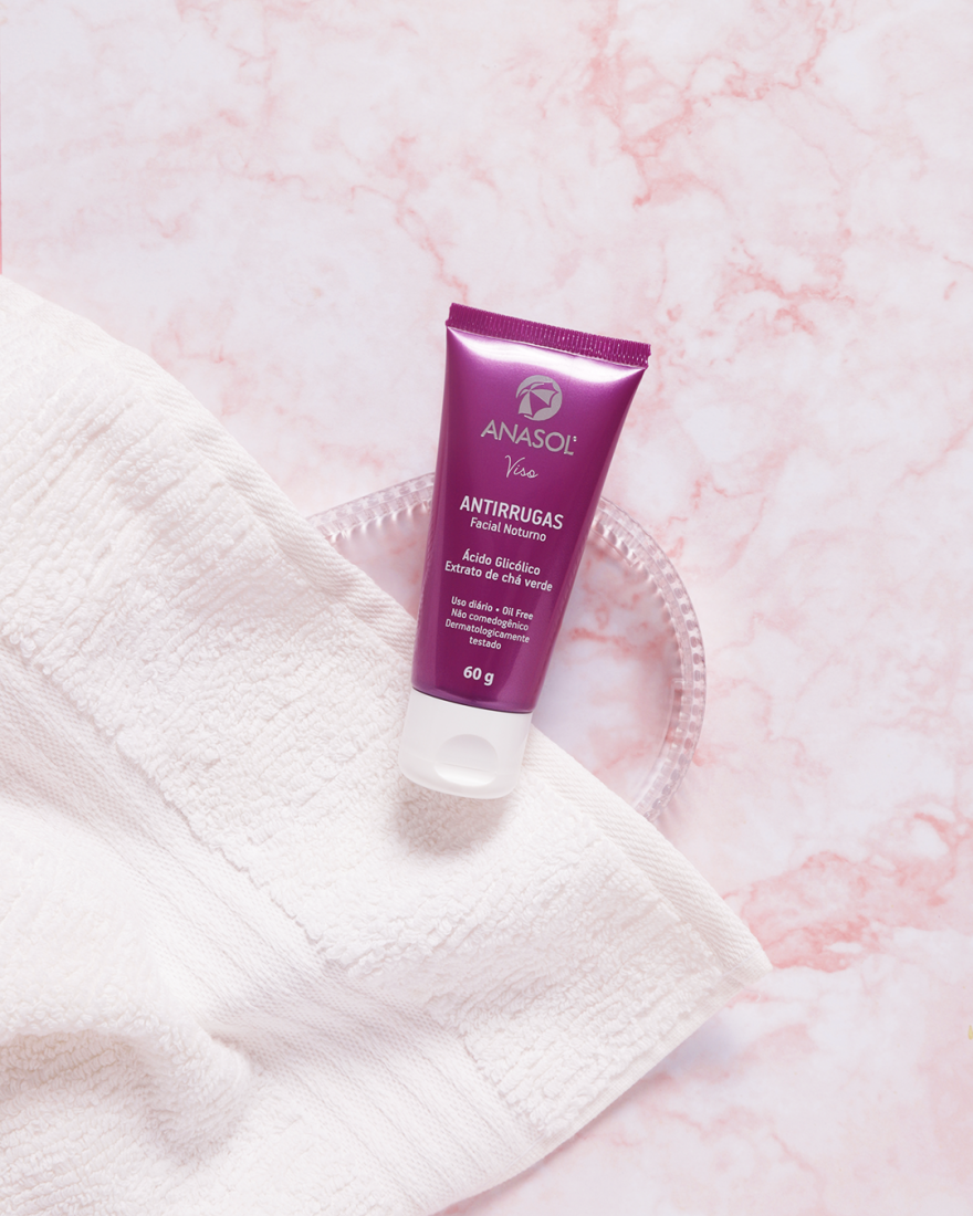 Hidratante e antioxidante: Antirrugas Noturno Anasol Viso