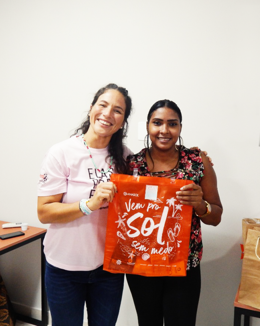 Anasol apoia projeto filantrópico Elas por Elas em Balneário Camboriú
