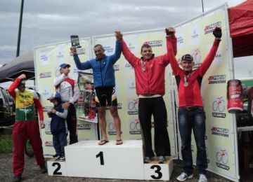 Ciclismo Brusquense no alto do pódium e da Serra