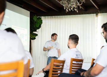 Consolidação de Estratégias para 2024: Dahuer Fortalece Equipe Comercial com Novas Diretrizes