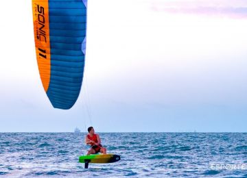 Formula Kite Race reúne atletas do mundo todo nas águas de Santa Catarina