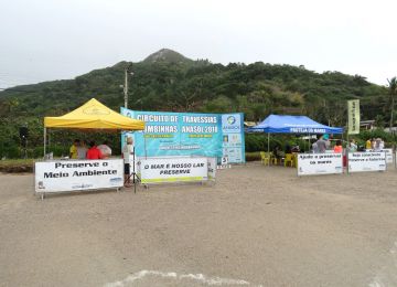 Ondas de um 1.5m, surfistas e Anasol marcam 5º Revezamento de Natação e Corrida do Canto Grande