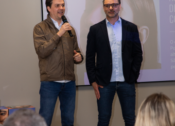 Pré-lançamento da linha Anasol Todo Santo Dia reúne clientes e parceiros na Dahuer