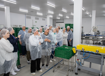 Pré-lançamento da linha Anasol Todo Santo Dia reúne clientes e parceiros na Dahuer